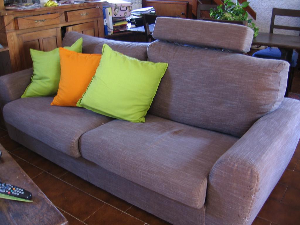 B&B Bosco Fiorito Malgesso Bagian luar foto