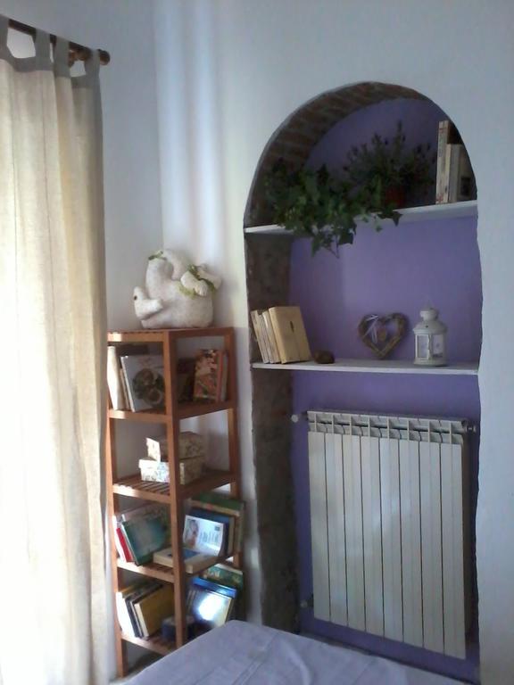 B&B Bosco Fiorito Malgesso Bagian luar foto